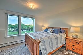 Lovely Waterfront Owls Head Home w/ Own Beach