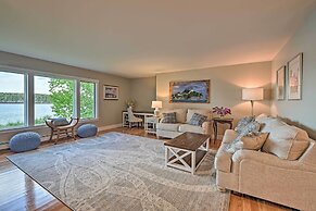 Lovely Waterfront Owls Head Home w/ Own Beach