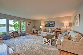 Lovely Waterfront Owls Head Home w/ Own Beach