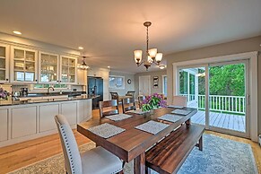 Lovely Waterfront Owls Head Home w/ Own Beach