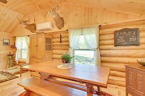 Trout Ponds & Sauna: Unique Log Cabin in Freedom
