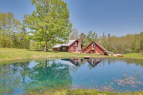 Trout Ponds & Sauna: Unique Log Cabin in Freedom