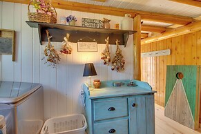 Unique Maine Log Cabin w/ Trout Ponds & Sauna!