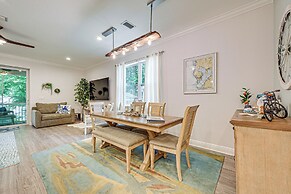 Airy Coastal Casa on Park: 6 Mi to Honeymoon Isle!