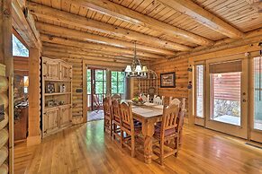 Purlear Luxury, Spacious Log Cabin w/ Mtn Views!