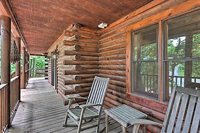 Purlear Luxury, Spacious Log Cabin w/ Mtn Views!