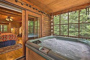 Purlear Luxury, Spacious Log Cabin w/ Mtn Views!