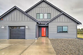 Modern Ocean Shores Getaway With Dock!