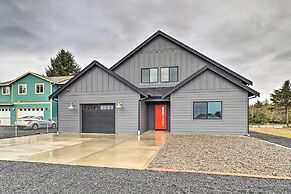 Modern Ocean Shores Getaway With Dock!