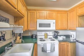 Pet-friendly Efficiency Cottage w/ Pool!