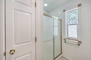 Caldwell Country Home on Quiet Acreage