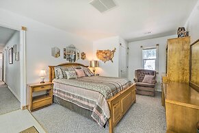 Caldwell Country Home on Quiet Acreage