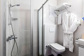 Platine Hotels & Suites