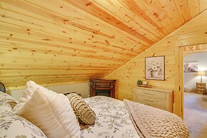 Modern Cabin w/ Grill Near Golf & Bass Fishing!