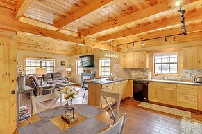 Modern Cabin w/ Grill Near Golf & Bass Fishing!