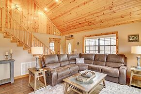 Modern Cabin w/ Grill Near Golf & Bass Fishing!