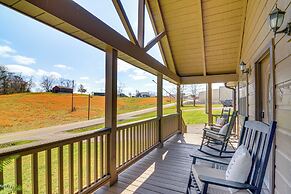 Modern Cabin w/ Grill Near Golf & Bass Fishing!