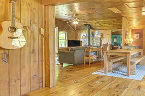 Rustic Cabin Retreat on Rangeley Lake!