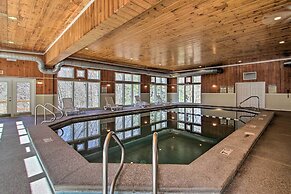 Cozy Bartlett Condo: 1 Mi to Attitash Ski Resort!