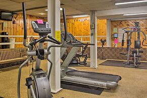 Cozy Bartlett Condo: 1 Mi to Attitash Ski Resort!