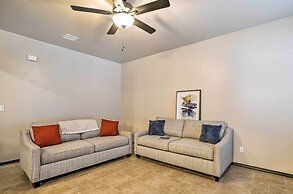 Single-story Apt, 3 Mi to Fort Bliss!