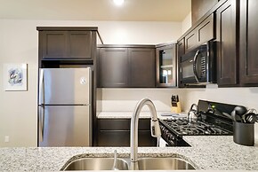 Single-story Apt, 3 Mi to Fort Bliss!