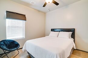 Single-story Apt, 3 Mi to Fort Bliss!