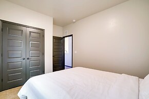 Single-story Apt, 3 Mi to Fort Bliss!