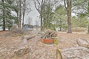 Quaint Frederic Home: Ski, Boat + Hike Nearby