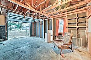 Quaint Frederic Home: Ski, Boat + Hike Nearby