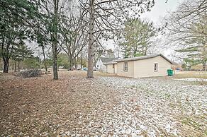 Quaint Frederic Home: Ski, Boat + Hike Nearby