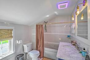 Eclectic Troy Home w/ Hot Tub - Pet Friendly!