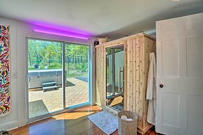 Eclectic Troy Home w/ Hot Tub - Pet Friendly!
