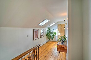 Eclectic Troy Home w/ Hot Tub - Pet Friendly!