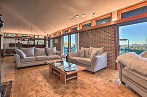 Home With Wraparound Deck + Blue Ridge Mtn Views!