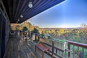 Home With Wraparound Deck + Blue Ridge Mtn Views!