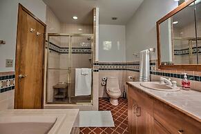 Home With Wraparound Deck + Blue Ridge Mtn Views!