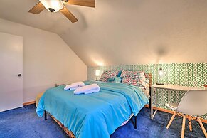 Modern Poconos Gem w/ Fire Pit, Deck & Pool Access