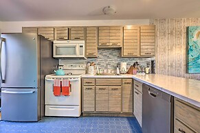 Modern Poconos Gem w/ Fire Pit, Deck & Pool Access