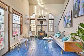 Modern Poconos Gem w/ Fire Pit, Deck & Pool Access