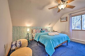 Modern Poconos Gem w/ Fire Pit, Deck & Pool Access