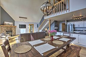 Near Hiking: Mtn-view Conifer Cabin w/ 2 Decks