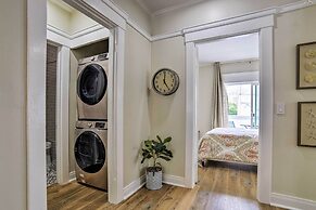 Charming Renovated Avalon Townhome, Walk to Beach!