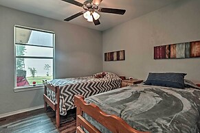 Relaxing Texas Getaway, 1 Mile to Boat Ramp!