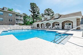 Stunning Sunset Beach Condo: 3 Mi to Beach!