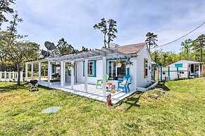 Oceanfront White Stone Cottage w/ Private Beach!