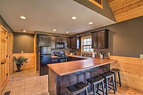 Close to Vineyards: Updated New Haven Retreat!