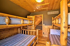 Close to Vineyards: Updated New Haven Retreat!