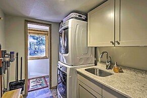 Spacious Fairplay Retreat w/ Hot Tub & Fire Pit!