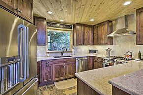 Spacious Fairplay Retreat w/ Hot Tub & Fire Pit!